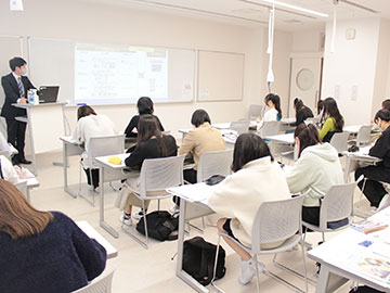 講義の様子3